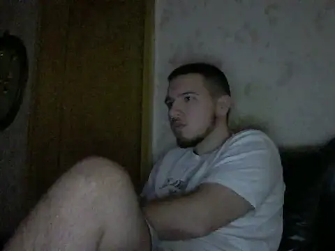 Drag Queen online show from February 9, 3:34 pm