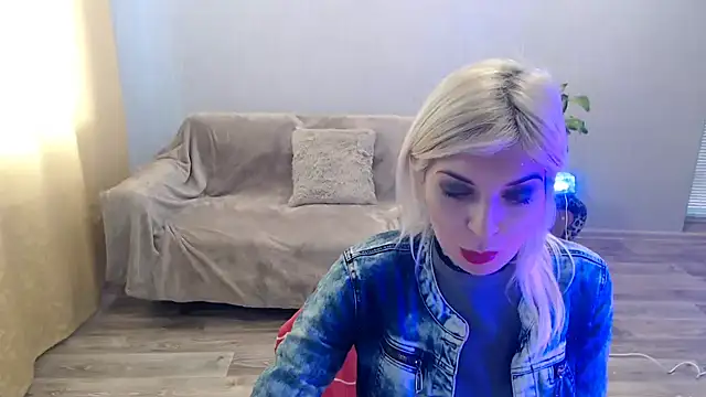 SexyBeatriice online show from February 7, 7:23 am