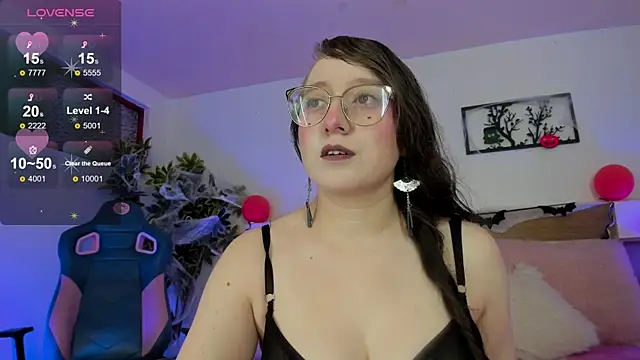 julietha bianco  online show from October 27, 2:21 pm