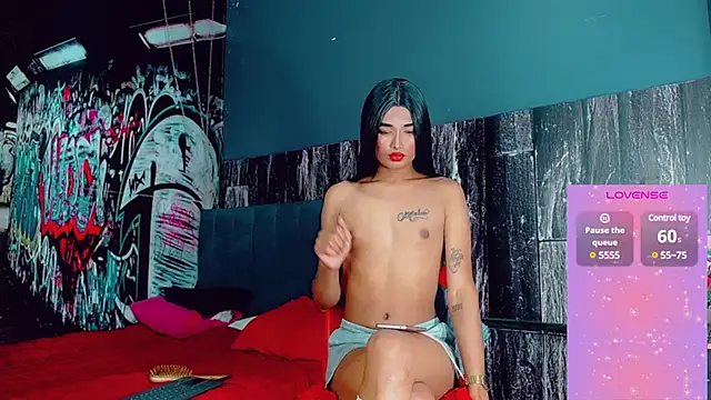 Isa  Secret online show from January 28, 1:29 am