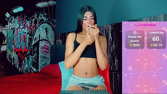 Isa  Secret online show from February 8, 10:51 pm