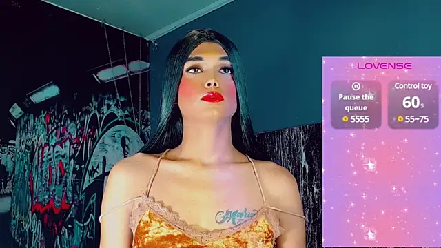 Isa  Secret online show from February 10, 1:14 am