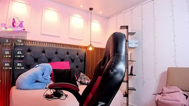 CALANTHELOVE1 online show from September 23, 3:31 am