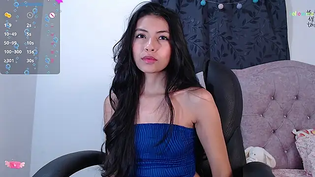 Snapshot of ellajonz chatting on February 23, 2:40 am ellajonz online show from February 23, 2:40 am