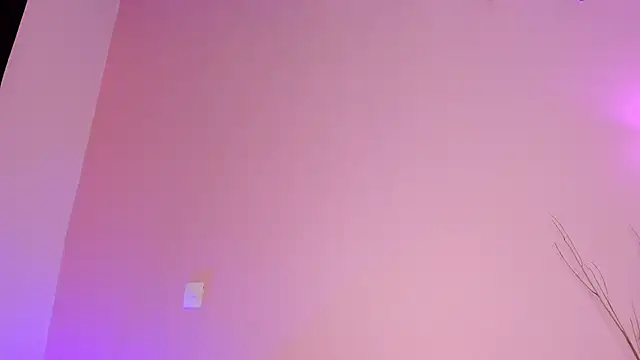 Snapshot of aleya_bliss chatting on February 3, 6:49 pm aleya bliss online show from February 3, 6:49 pm