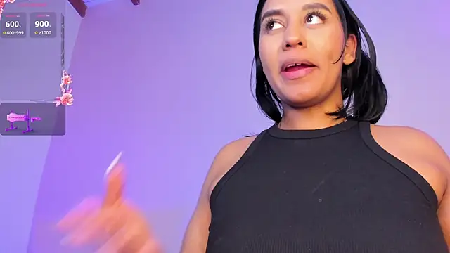 Snapshot of aleya_bliss chatting on February 12, 4:11 pm aleya bliss online show from February 12, 4:11 pm