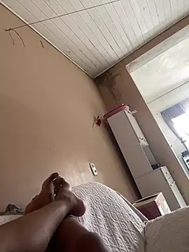 Snapshot of vanessajob5554 chatting on January 28, 2:42 pm vanessajob5554 online show from January 28, 2:42 pm