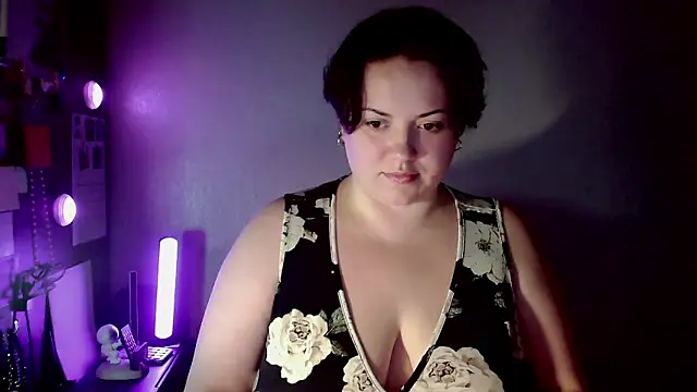 Snapshot of BlackkkVelvet chatting on January 6, 11:51 pm BlackkkVelvet online show from January 6, 11:51 pm