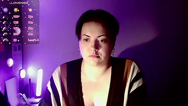 Snapshot of BlackkkVelvet chatting on January 17, 9:40 pm BlackkkVelvet online show from January 17, 9:40 pm