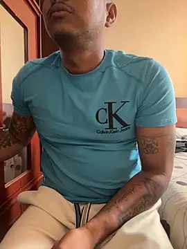 Snapshot of Saipadpuer30 chatting on October 18, 12:17 pm Saipadpuer30 online show from October 18, 12:17 pm