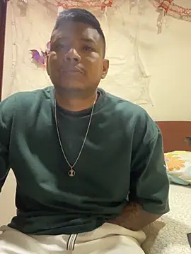 Snapshot of Saipadpuer30 chatting on November 1, 4:03 am Saipadpuer30 online show from November 1, 4:03 am