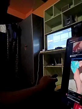 Snapshot of bigcock_thick chatting on October 1, 5:19 pm bigcock thick online show from October 1, 5:19 pm