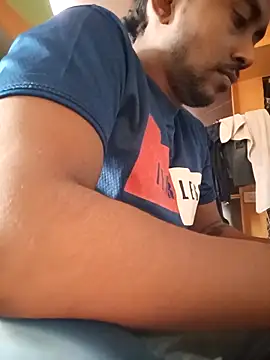 Snapshot of bigcock_thick chatting on October 2, 6:09 am bigcock thick online show from October 2, 6:09 am