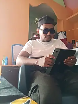 Snapshot of bigcock_thick chatting on October 10, 6:34 am bigcock thick online show from October 10, 6:34 am