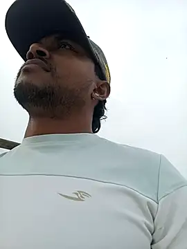 Snapshot of bigcock_thick chatting on October 11, 2:00 am bigcock thick online show from October 11, 2:00 am