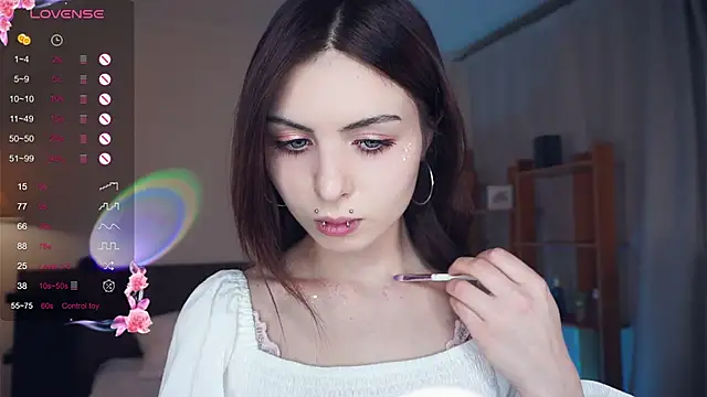 Snapshot of ErlinaBuoy chatting on February 25, 5:15 pm ErlinaBuoy online show from February 25, 5:15 pm