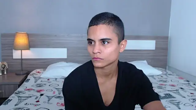 Liiamthompson online show from October 4, 12:58 pm