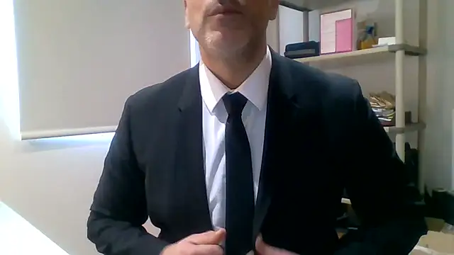 66MA69 online show from February 12, 1:28 pm