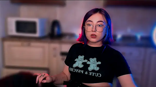 purplewitch online show from February 14, 2:23 pm