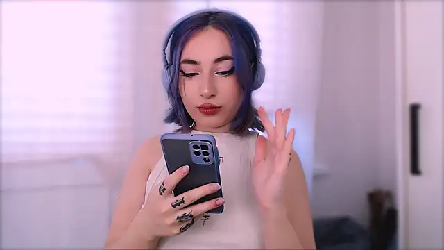 purplewitch online show from September 10, 12:16 pm