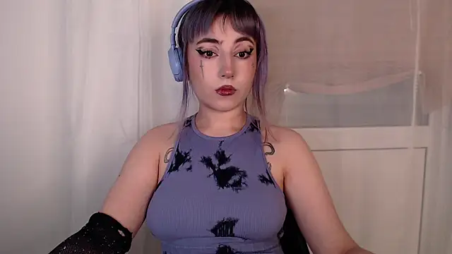 purplewitch online show from January 12, 10:04 pm