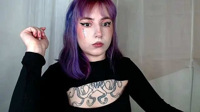 purplewitch online show from February 12, 8:37 pm