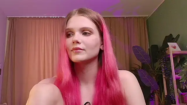 Snapshot of Gretchen_Mol chatting on February 6, 7:34 am Gretchen Mol online show from February 6, 7:34 am