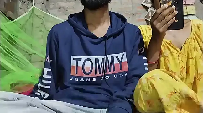 Multiple121 online show from March 6, 9:03 am