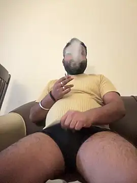 Snapshot of SoloChill chatting on April 5, 12:52 am SoloChill online show from April 5, 12:52 am