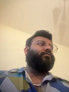 Snapshot of SoloChill chatting on April 27, 10:30 pm SoloChill online show from April 27, 10:30 pm