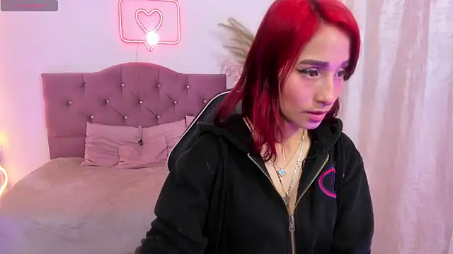 Snapshot of palmerfox_tay chatting on September 22, 3:19 am palmerfox tay online show from September 22, 3:19 am