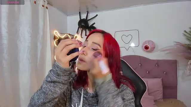 Snapshot of palmerfox_tay chatting on October 19, 3:29 am palmerfox tay online show from October 19, 3:29 am