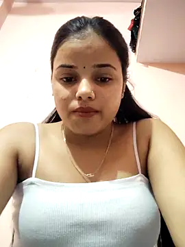 Snapshot of RAYI_123 chatting on April 11, 5:34 am RAYI 123 online show from April 11, 5:34 am