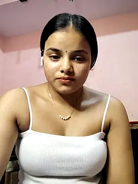 Snapshot of RAYI_123 chatting on April 29, 2:10 pm RAYI 123 online show from April 29, 2:10 pm