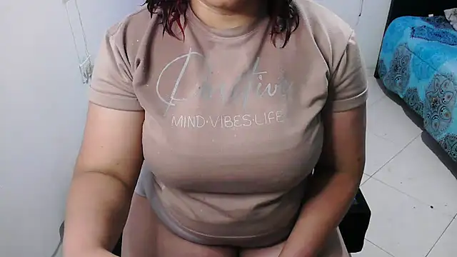 alexandraluv online show from December 14, 10:14 pm