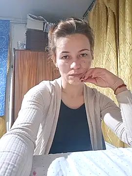 Snapshot of Belladonna253 chatting on February 7, 3:52 pm Belladonna253 online show from February 7, 3:52 pm