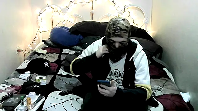 Snapshot of oliverfrommexico chatting on February 21, 5:42 pm oliverfrommexico online show from February 21, 5:42 pm