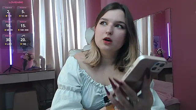 Snapshot of Jenny_Smit chatting on March 22, 7:57 am Jenny Smit online show from March 22, 7:57 am