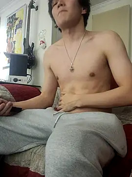 ChaseMl online show from February 24, 3:31 pm