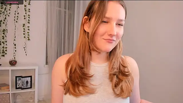 MaryWaddell online show from February 28, 4:31 pm