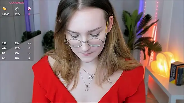 MaryWaddell online show from March 2, 12:53 am