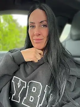 goddess-harper online show from May 7, 2:00 pm