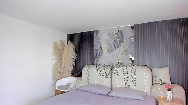 marcuscollins1  online show from March 20, 12:32 pm