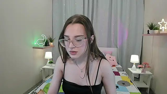 kaisajenner online show from March 9, 11:25 pm