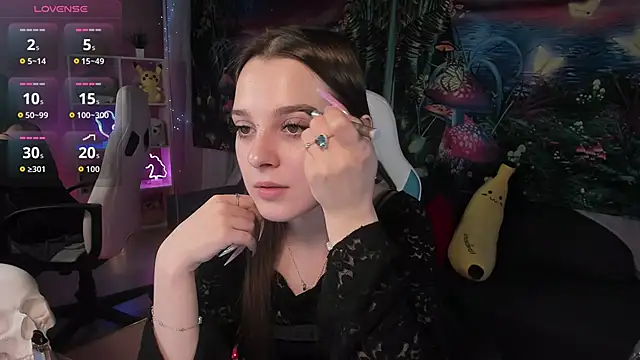 kaisajenner online show from October 27, 7:18 pm