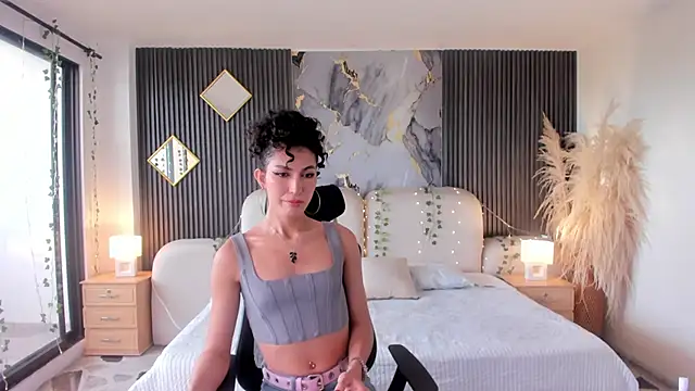 allicemackenzie online show from February 2, 3:22 pm