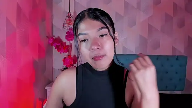 Snapshot of ScarletKray chatting on October 25, 3:14 am ScarletKray online show from October 25, 3:14 am