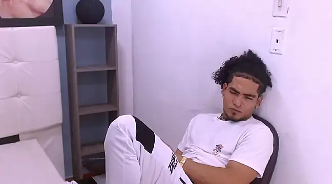 LihanJor 23 online show from February 14, 10:17 am