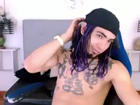 LihanJor 23 online show from March 6, 12:30 pm