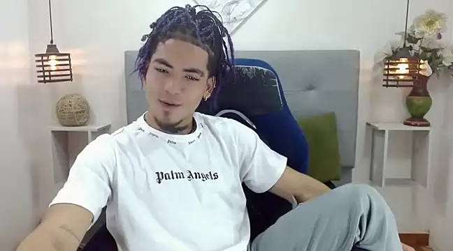 LihanJor 23 online show from March 18, 3:31 am